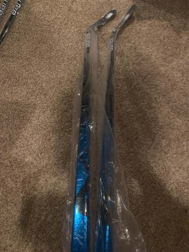 *2 PACK* Senior Right Handed Nexus Geo  Hockey Stick