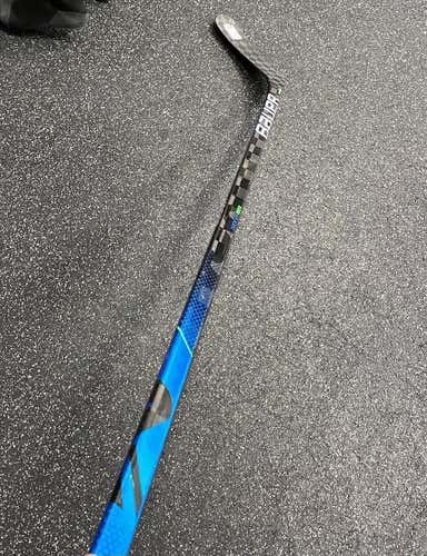 Senior Left Hand Nexus Geo Mid Pattern  Hockey Stick