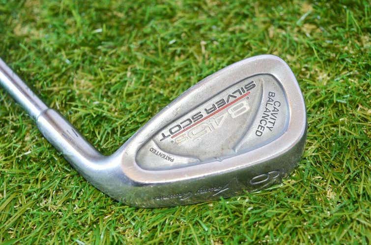 Tommy Armour 	845s Silver Scot 	9 Iron 	Right Handed	35.75"	Steel 	Stiff	New Gri