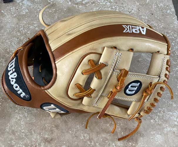New Infield A2K 11.5" Baseball Glove