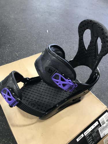 Used Women's Medium Burton Citizen Snowboard Bindings