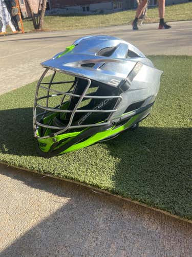 Silver Adult Player's Cascade S Helmet