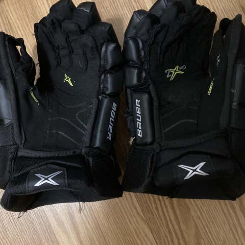 Black Senior Bauer Vapor 2X Pro 13"  Gloves