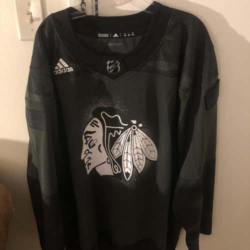 Chicago Blackhawks Adidas Men’s NHL STS Practice Jersey 60