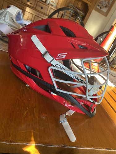 Adult Player's Cascade S Helmet
