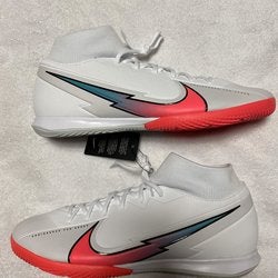 White Men's Indoor Nike Mercurial Superfly Cleats