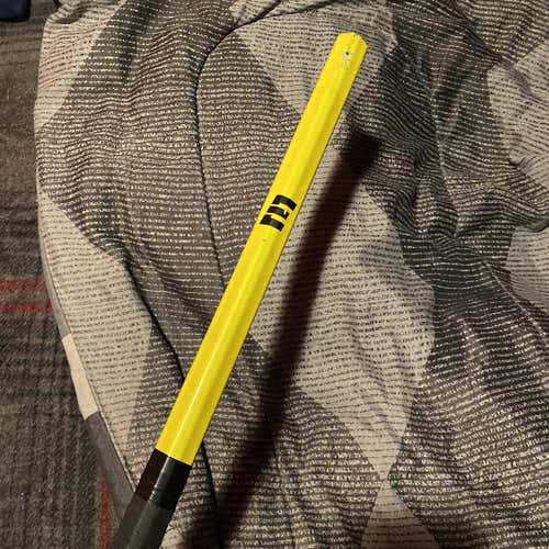Used Yellow Epoch Integra 2 Shaft