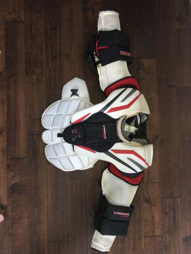 Senior Used XL Vaughn Vision 9400 Goalie Chest Protector