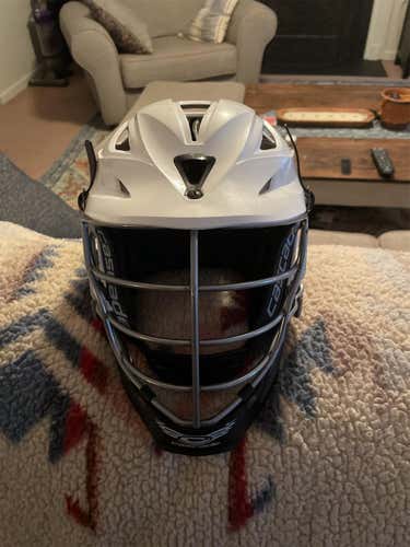 White Used Player's Cascade R Helmet