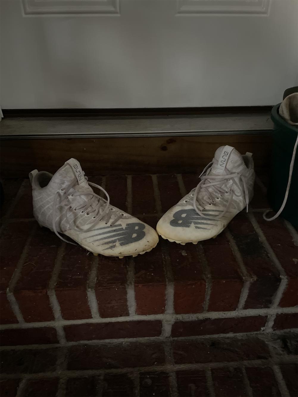 Burn 2.0 Cleats Size 9.5 | SidelineSwap