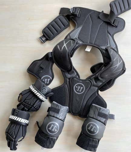 Warrior Lacrosse Starter Kit - Gloves, Shoulder Pads, and Arm Pads - Youth Large