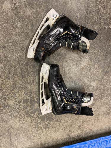 Senior Bauer 2sPro Regular Width Size 10 Hockey Skates