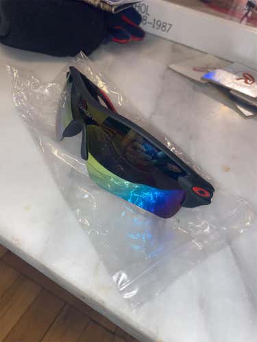 Oakley Radarlock AAA Replica Sunglasses