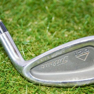 Titleist 	Dci Oversize 	8 Iron 	Right Handed 	36.5"	Graphite 	Regular 	New Grip