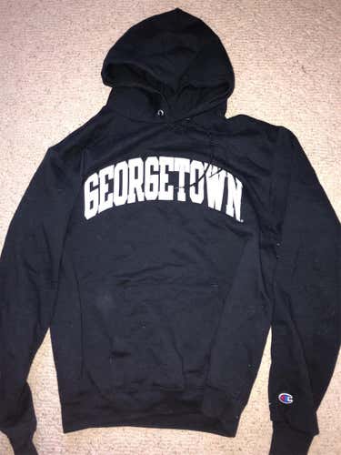 Georgetown champion hoodie mens medium (worn once)