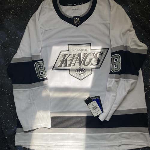 L.A Kings Drew Doughty Retro Adidas Jersey Size 60!!!