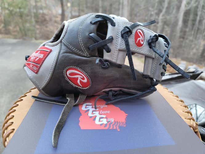 Used Rawlings Right Hand Throw Heart of the Hide Baseball Glove 11.25"