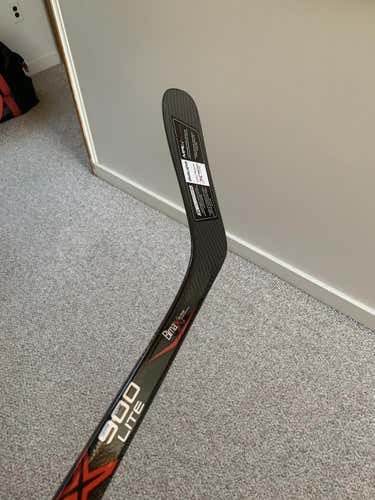 New Senior Bauer Left Hand Vapor 900 Lite Hockey Stick - P88 - 87 Flex