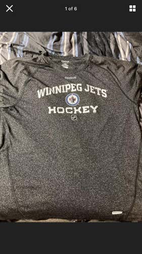 Winnipeg Jets Gray Adult Large Reebok Speedwick Shirt