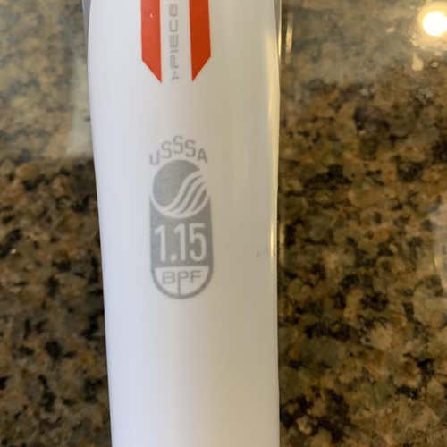 Kid Pitch (9YO-13YO) USSSA Certified Easton Ghost X (-12) 17 oz 29" Bat