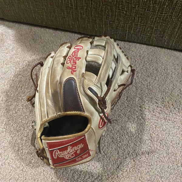 Adult Outfield Heart of the Hide 12.75" Baseball Glove