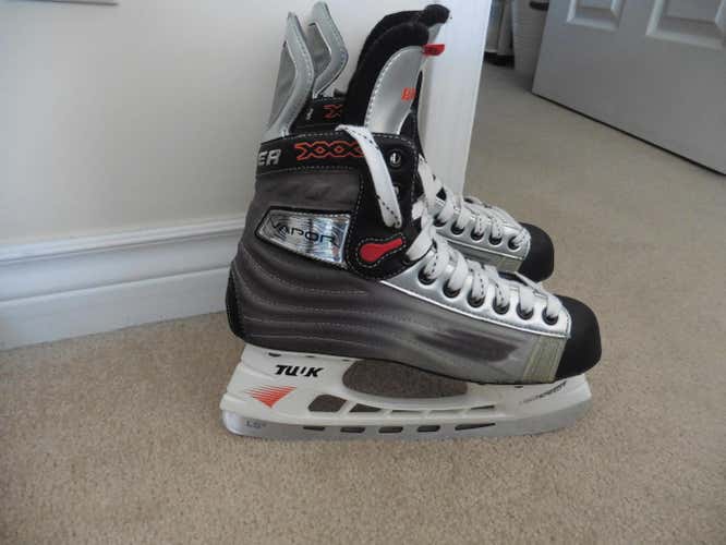 NEW Bauer Vapor XXX Skates 7D