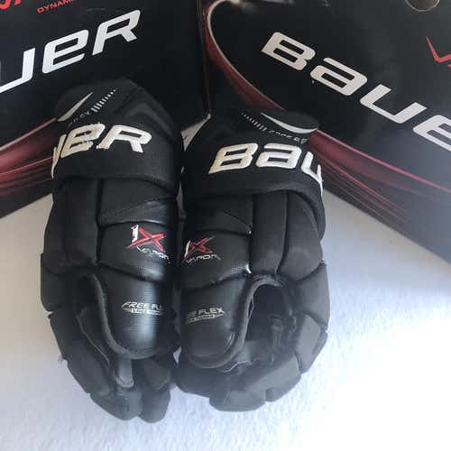Black Senior Bauer Vapor 1X 15"  Gloves