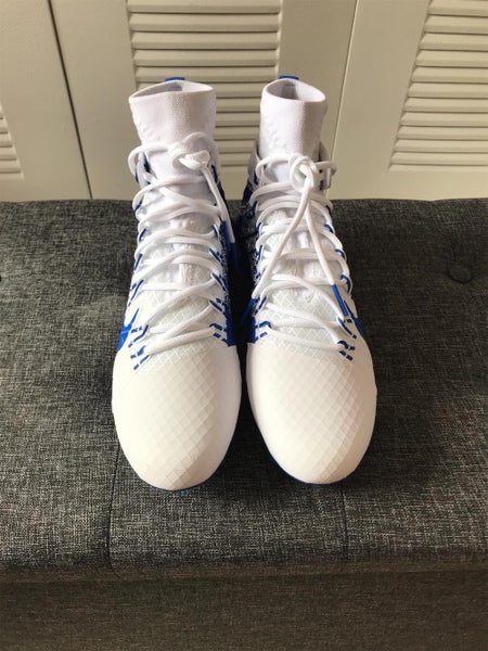 White Adult Size 11 (Women's 12) Nike Cleats