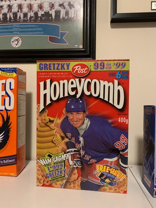 Vintage Collectible Wayne Gretzky Cereal Box