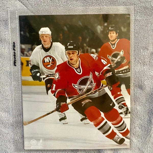 STU BARNES BUFFALO SABRES NHL HOCKEY PICTURE