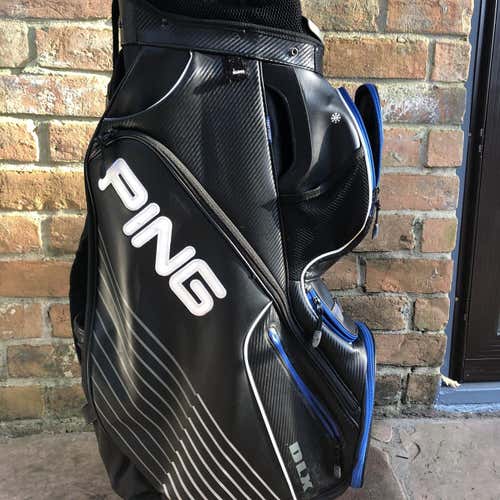 Black Unisex Ping Bag