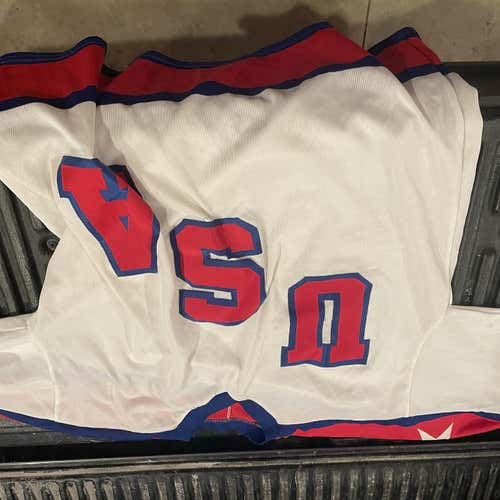 White Adult Goalie Cut Other  Jersey USA