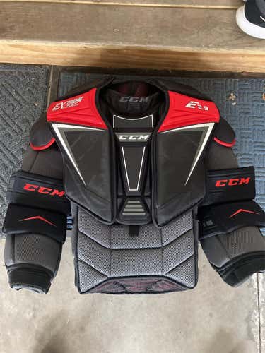 Senior Large CCM Extreme Flex Shield E2.9  Goalie Chest Protector