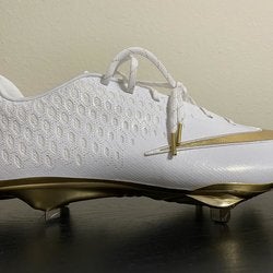 Nike Men's Lunar Vapor Ultrafly Elite 2 Low Metal Baseball Cleats Adult Size 12. AO7946-104 White /
