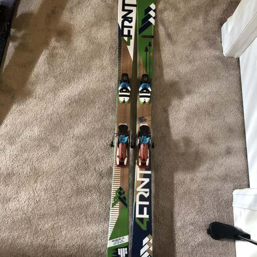 4FRNT Switchblade Skis With Look Bindings