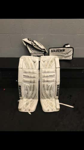 Used 31" Vaughn Velocity V5 Goalie Leg Pads