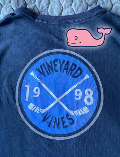 Vineyard Vines Longsleeve (Boys XL)