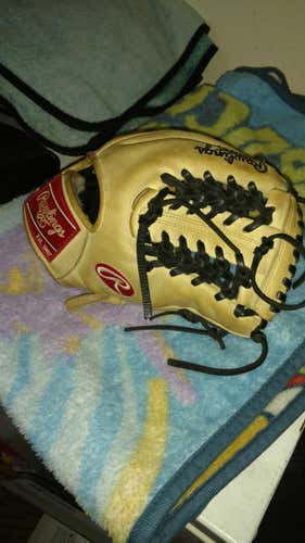 Used Rawlings Right Hand Throw Pro Preferred Baseball Glove 11.5"