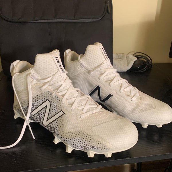 New Balance Freeze V1 Cleats Size 10