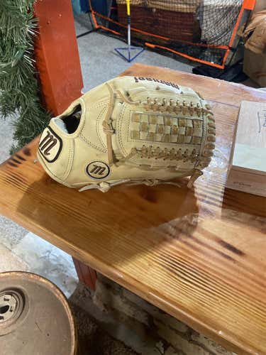 Brown High School/College Infield Htg 12" Baseball Glove