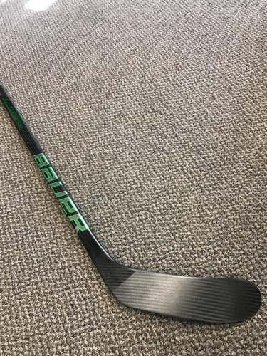 Bauer Supreme Ignite Pro+ Stick 87 Right P28M