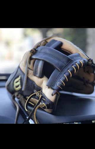 Used Right Hand Throw A1000 11.5" Baseball Glove