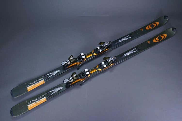 SALOMON SCREAM 10 PILOT 180CM SNOW SKIS W/ MATCHING BINDINGS, BLACK ORANGE