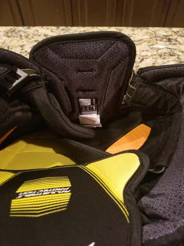 Black Used Junior Medium CCM Super Tacks Hockey Pants