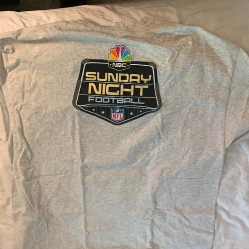 Gray Adult XXL Nike Shirt