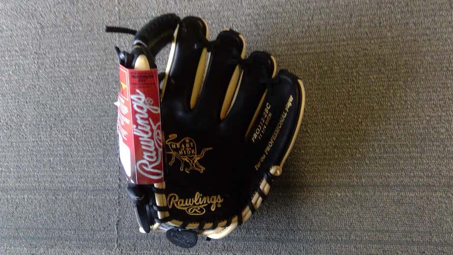 New Rawlings Right Hand Throw Heart of the Hide Baseball Glove 11.25"