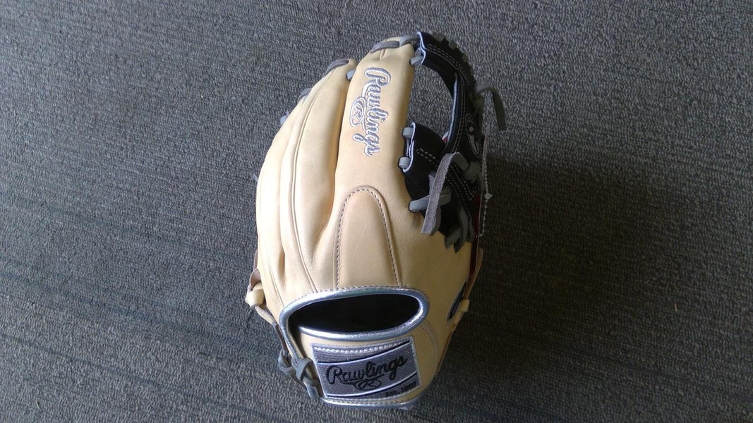 New Rawlings Right Hand Throw Heart of the Hide Baseball Glove 11.75"