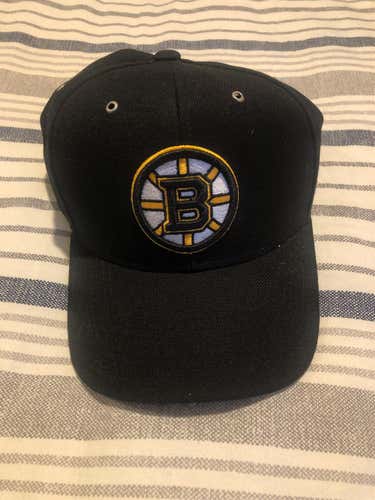 Boston Bruins Leather Strapback Hat