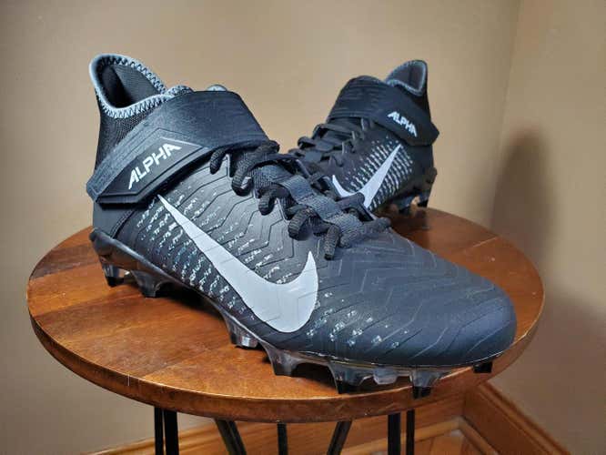 Nike Alpha Menace Pro 2 Mid Football Cleats Black White AQ3209-002 Size 9