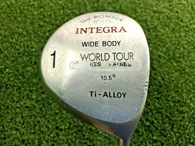 Integra The Bomber Wide Body Driver 10.5* / RH / Regular Graphite / dw4179